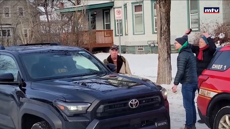 النشرة الكاملة