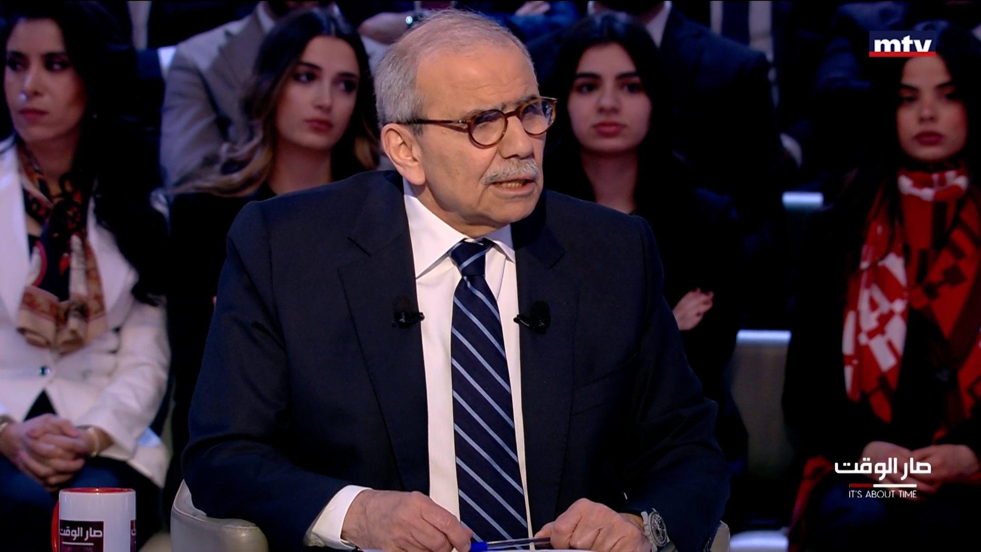 نواف سلام عبر صار الوقت