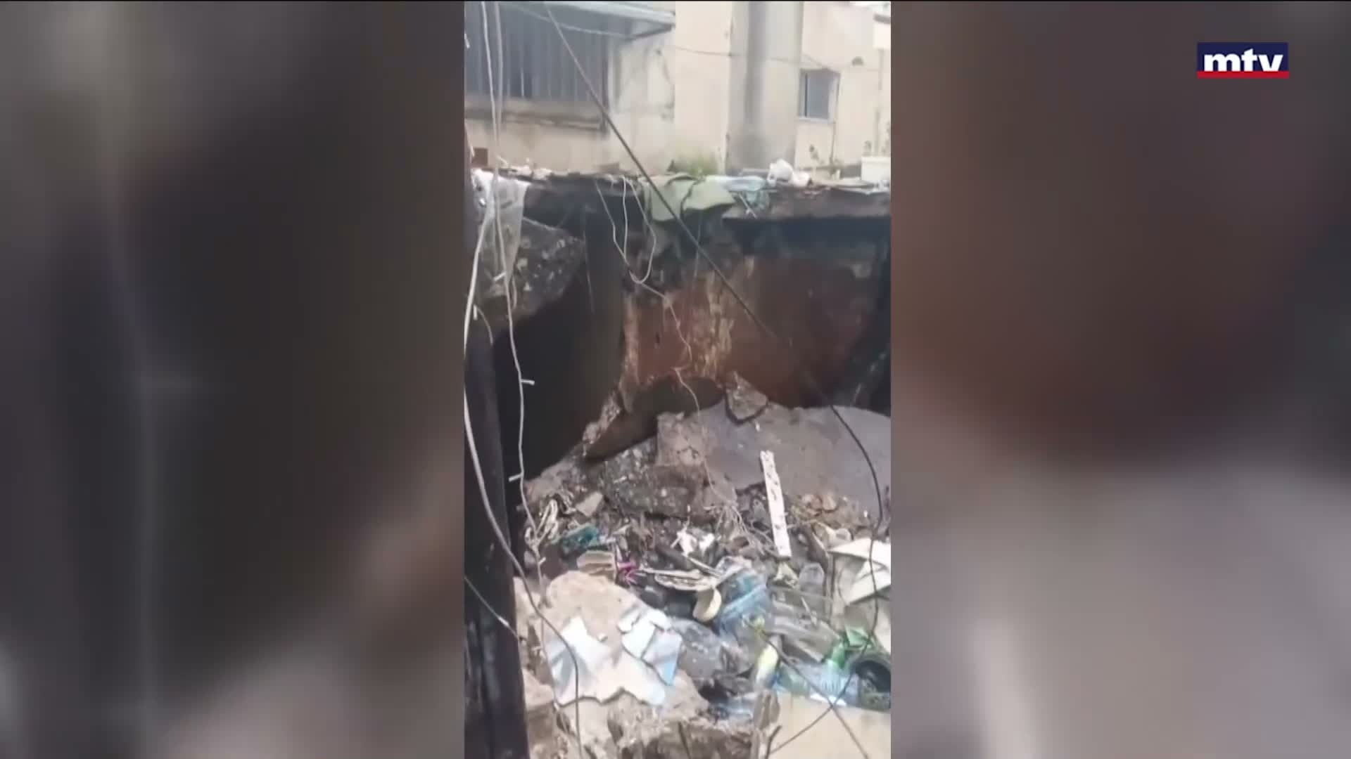 كابوس سقوط الابنية