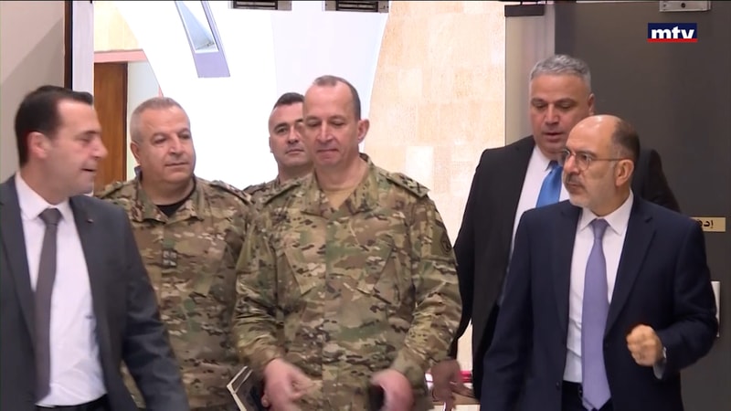 النشرة الكاملة