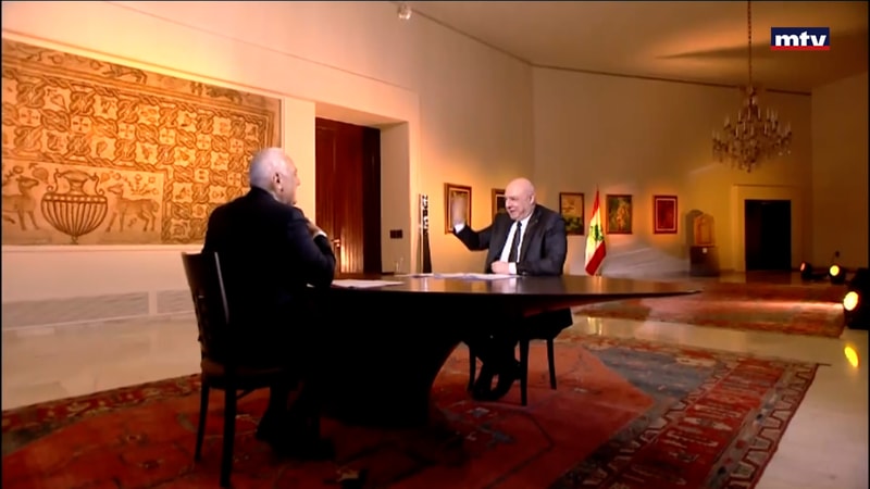 النشرة الكاملة