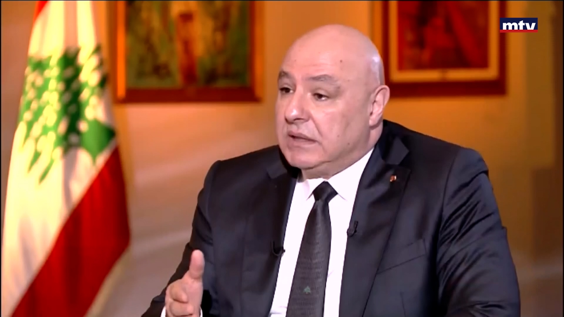 مواقف الرئيس عون