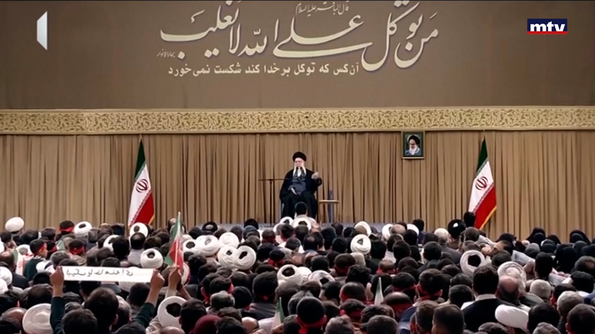 هجوم خامنئي