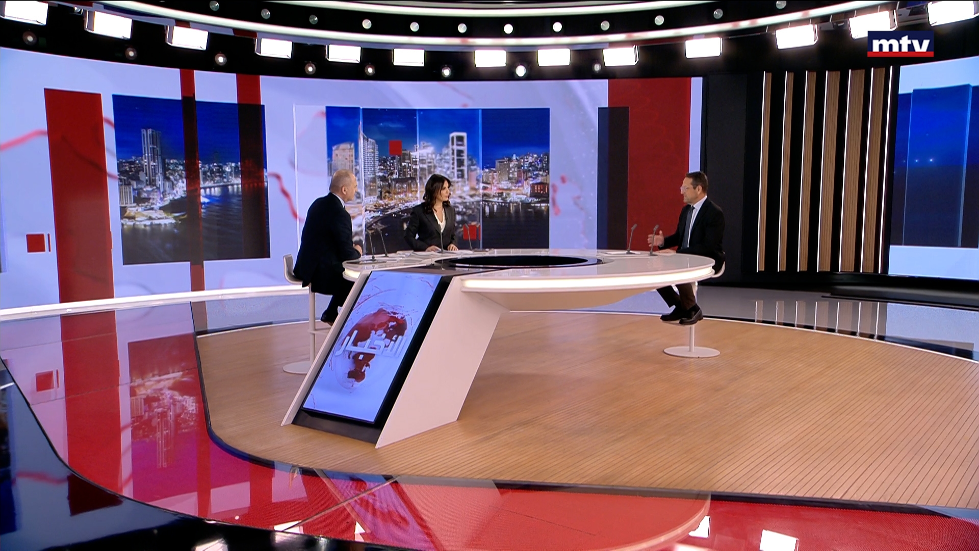 حزب الله بين الرهان على إيران والتطورات الإقليمية