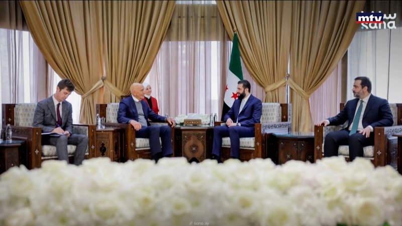 النشرة الكاملة