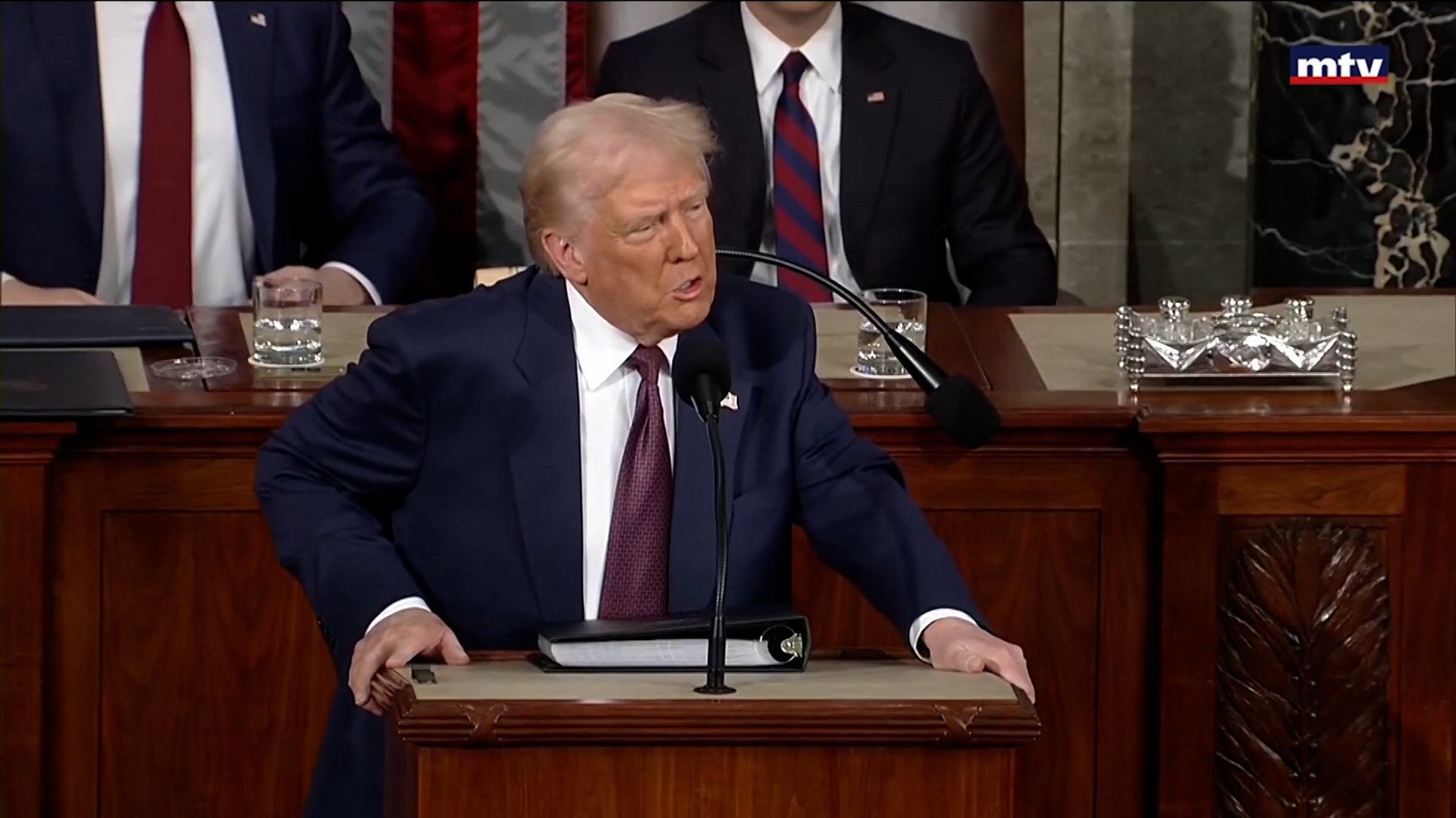 غرينلاند على المحك