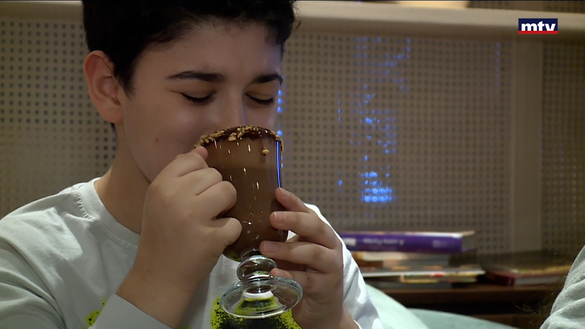 الشوكولاتة الساخن