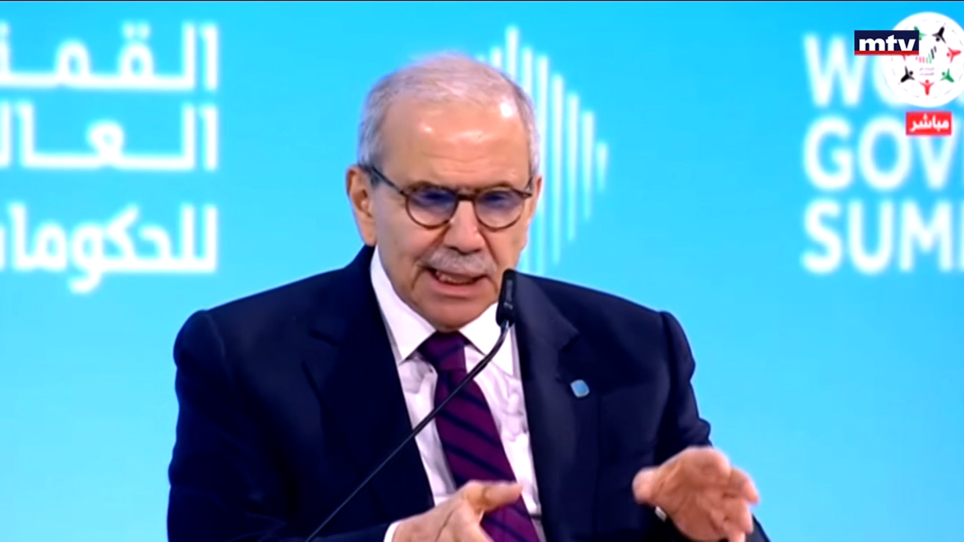 نواف سلام خلال القمة العالمية للحكومات في دبي