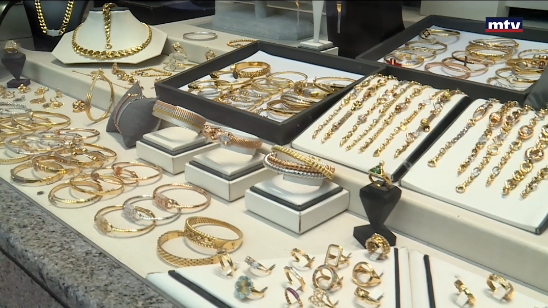 اسواق الذهب توقفت عن البيع