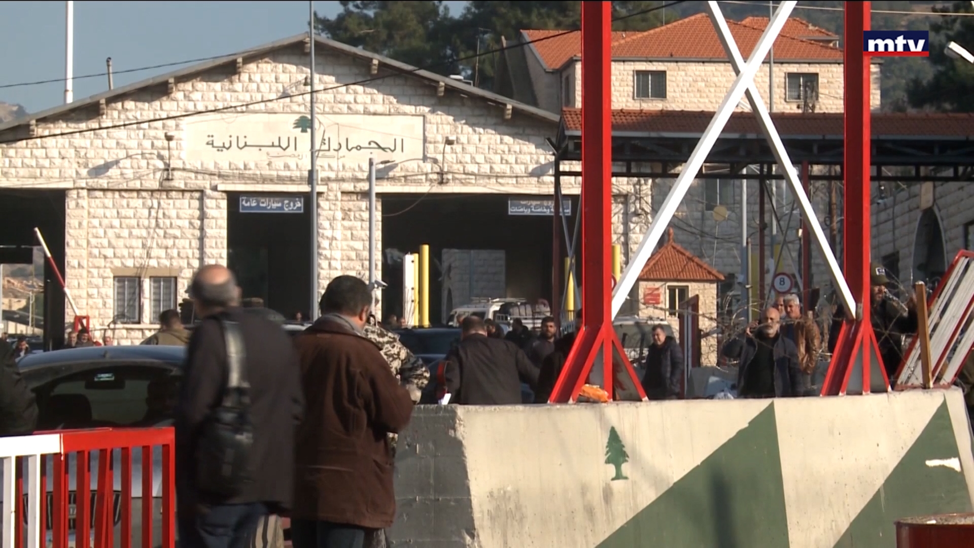 النقل البري والبحري يبحث القرار السوري بشأن الشاحنات اللبنانية