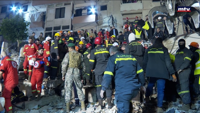 النشرة الكاملة