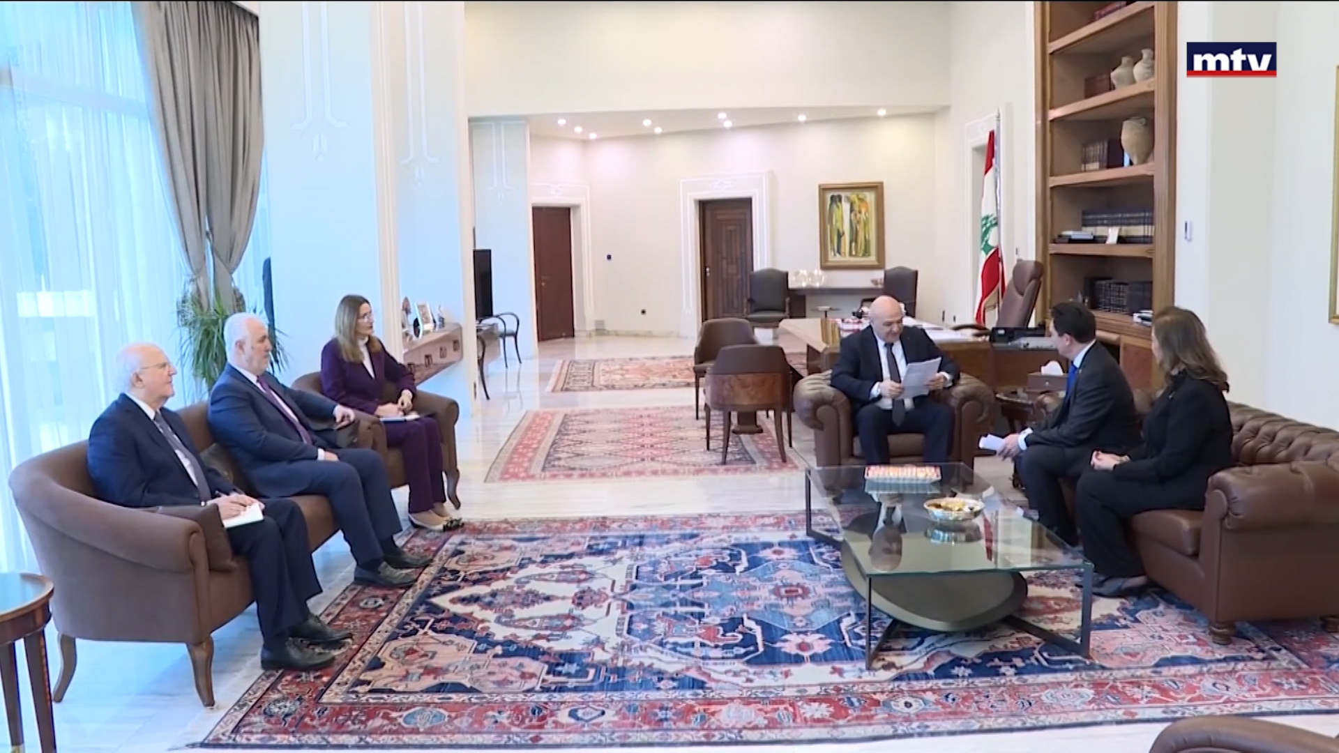 السيناتور الفرنسي أوليفيه كاديك في لبنان