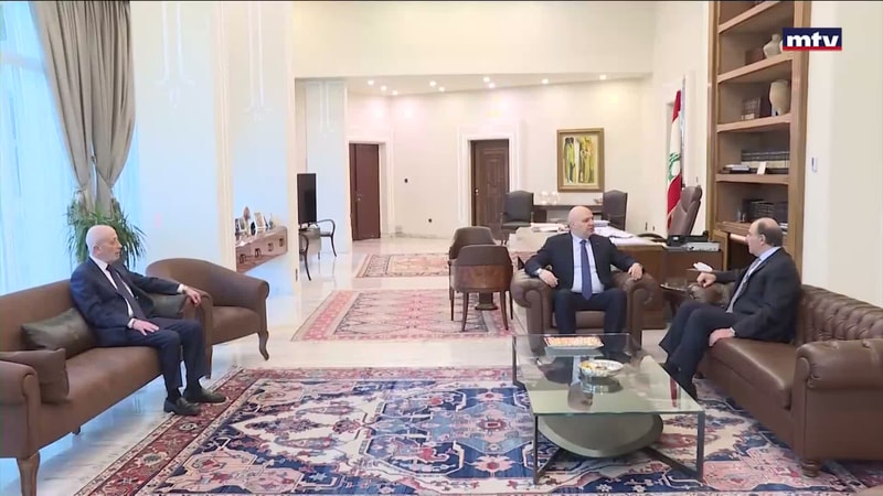 النشرة الكاملة