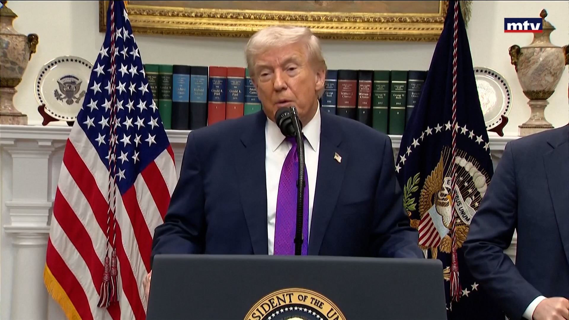 ايران تحت الضربة