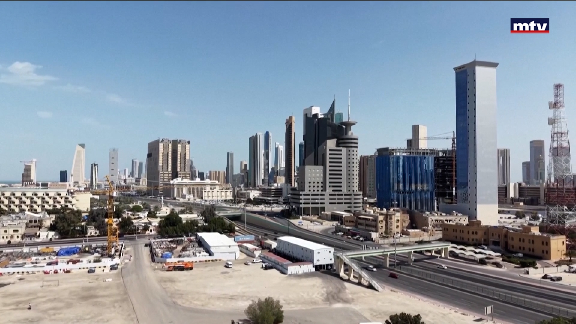 لماذا تستهدف إيران دول الخليج