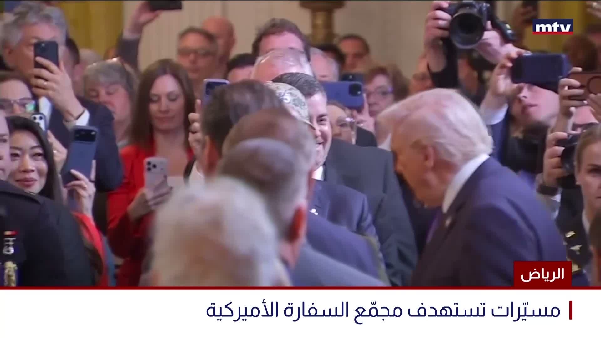 الهجمات الإيرانية تمتد إلى عمق الخليج