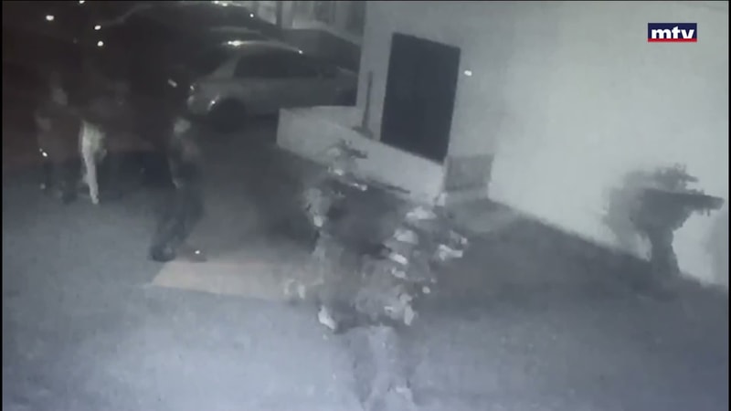 النشرة الكاملة