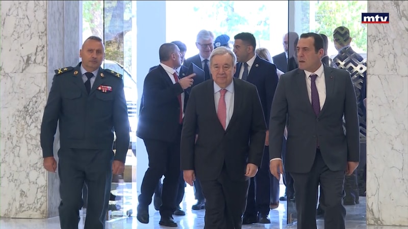 النشرة الكاملة