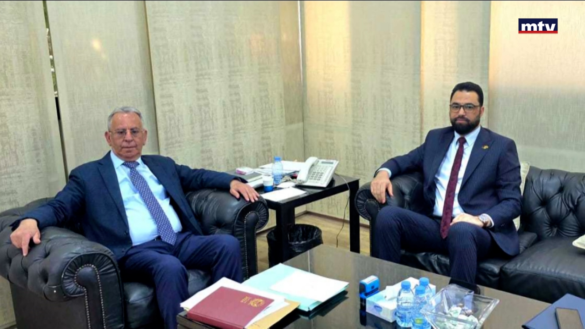 لقاء بين الهزاع والحجار