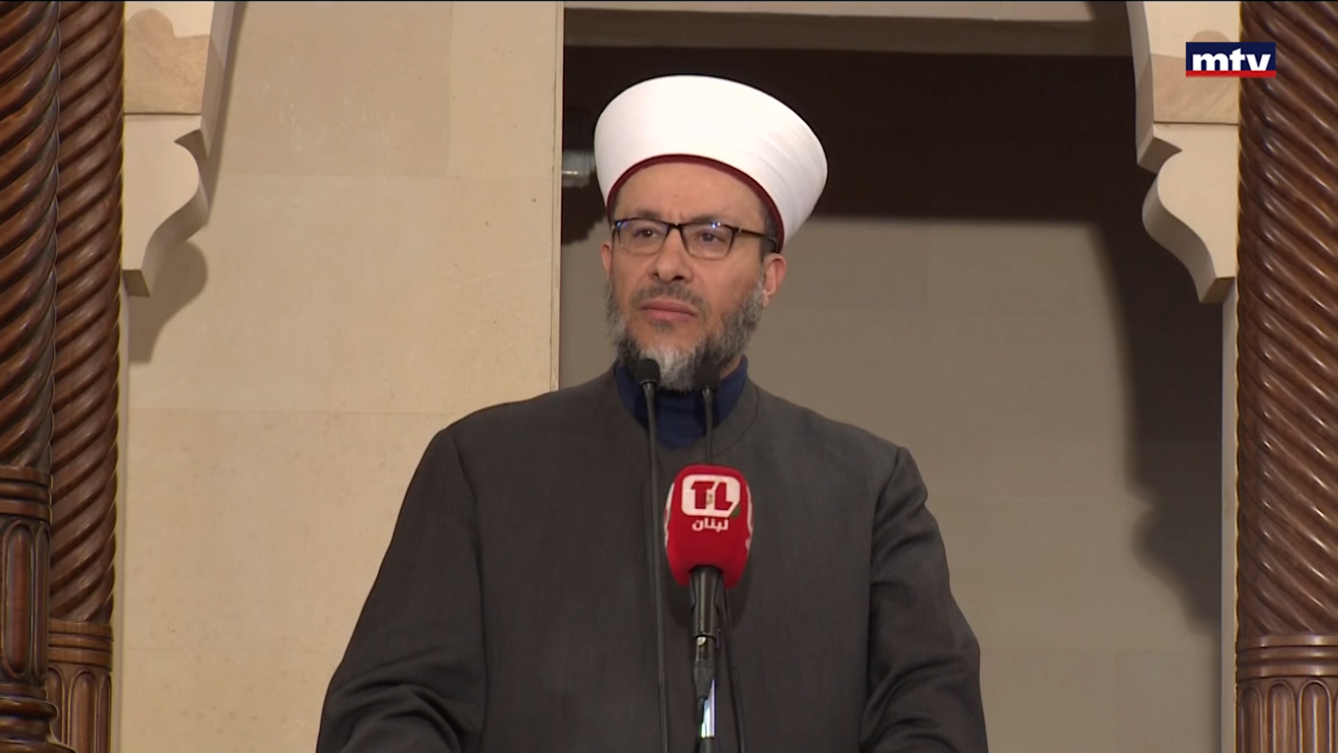 الشيخ أمين الكردي يلقي خطبة العيد