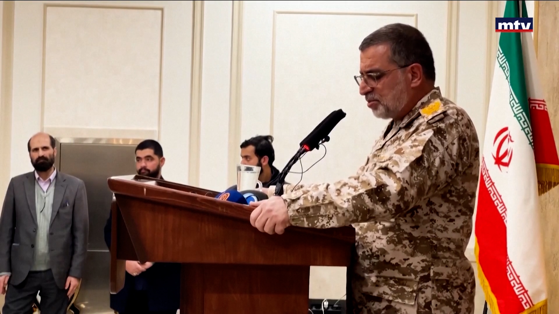 ايران تحت القصف