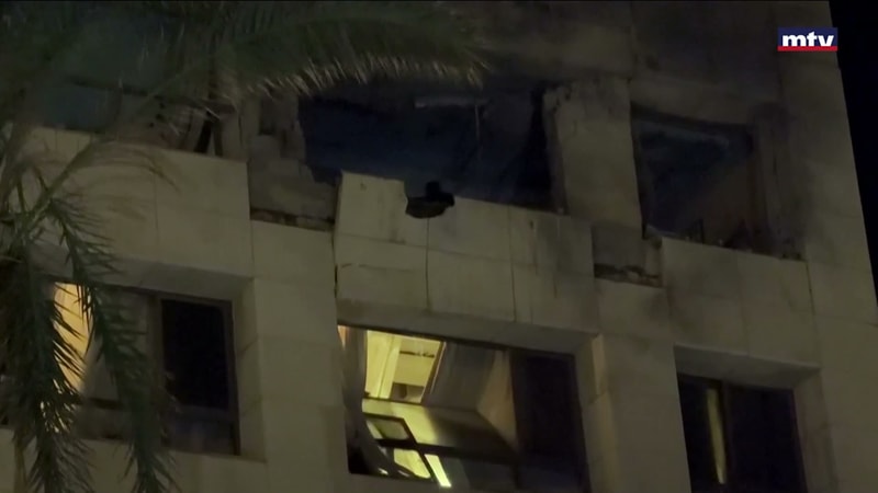 النشرة الكاملة