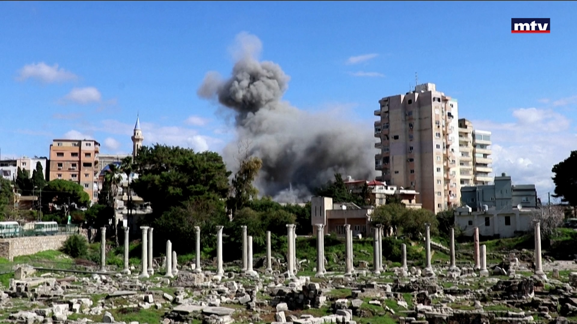 لبنان بين إرثه والنار