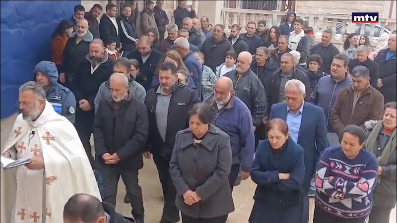 النشرة الكاملة