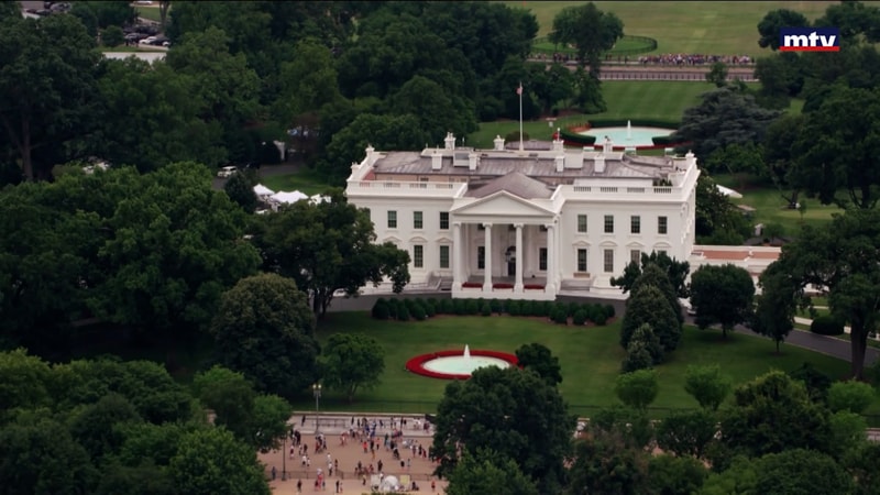 النشرة الكاملة