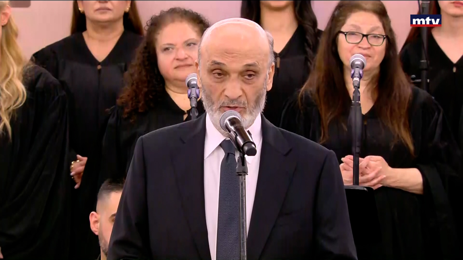 ريستال الآلام والقيامة في معراب