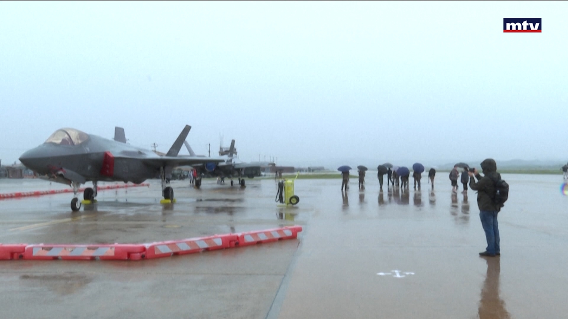 طائرة الارض المحروقة