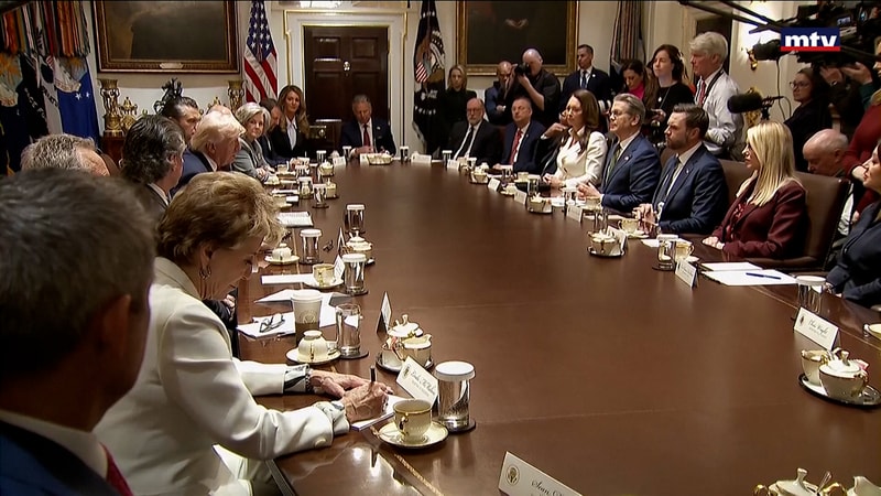 النشرة الكاملة