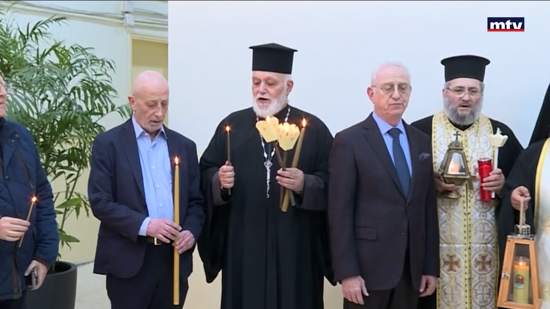 النور المقدس