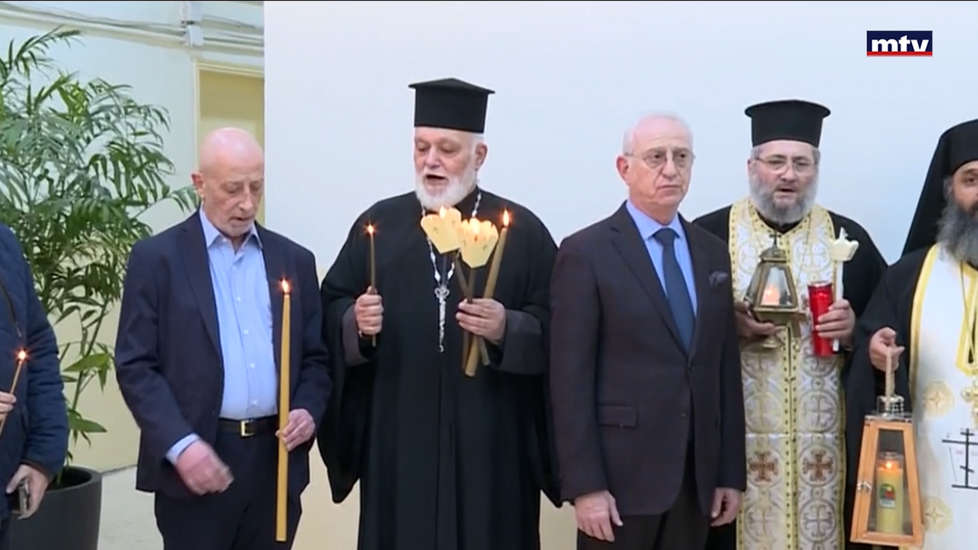 النور المقدس