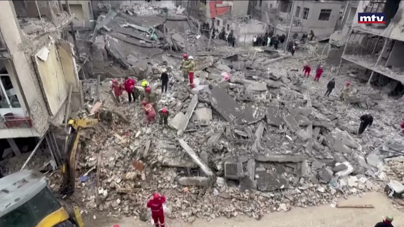 النشرة الكاملة