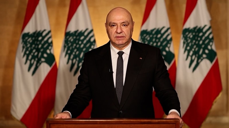 النشرة الكاملة