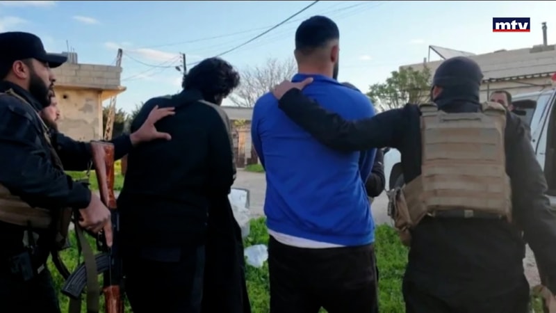 النشرة الكاملة