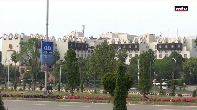 النشرة الكاملة