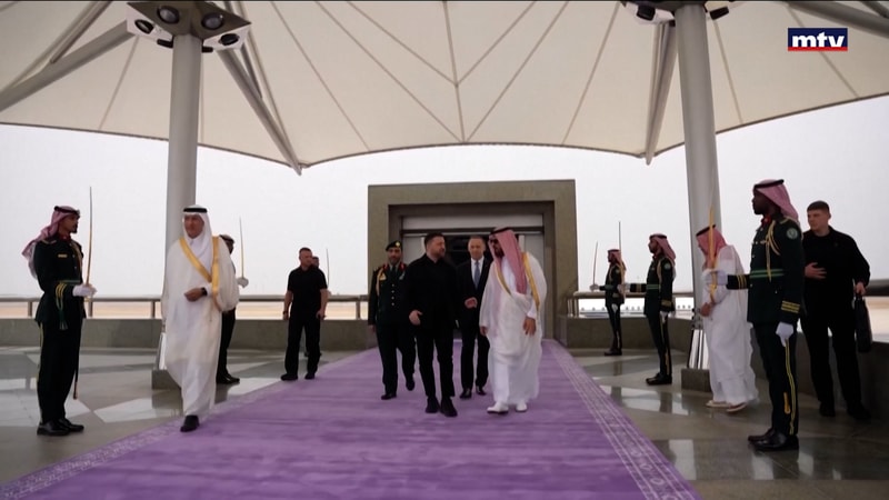 النشرة الكاملة