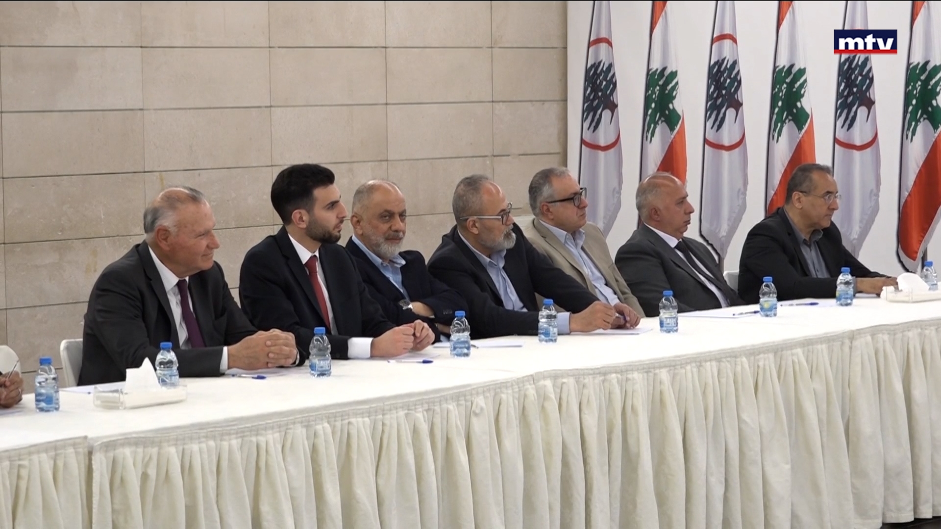 وفد من البلدات الجنوبية الحدودية في معراب