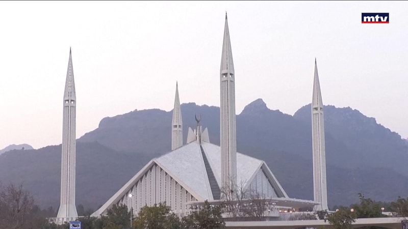 النشرة الكاملة