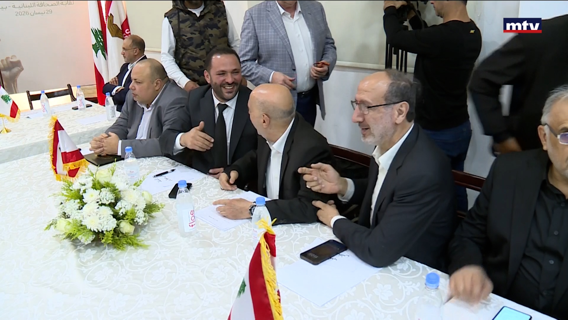 مؤتمر لبنان المقاوم، سيد حر مستقل