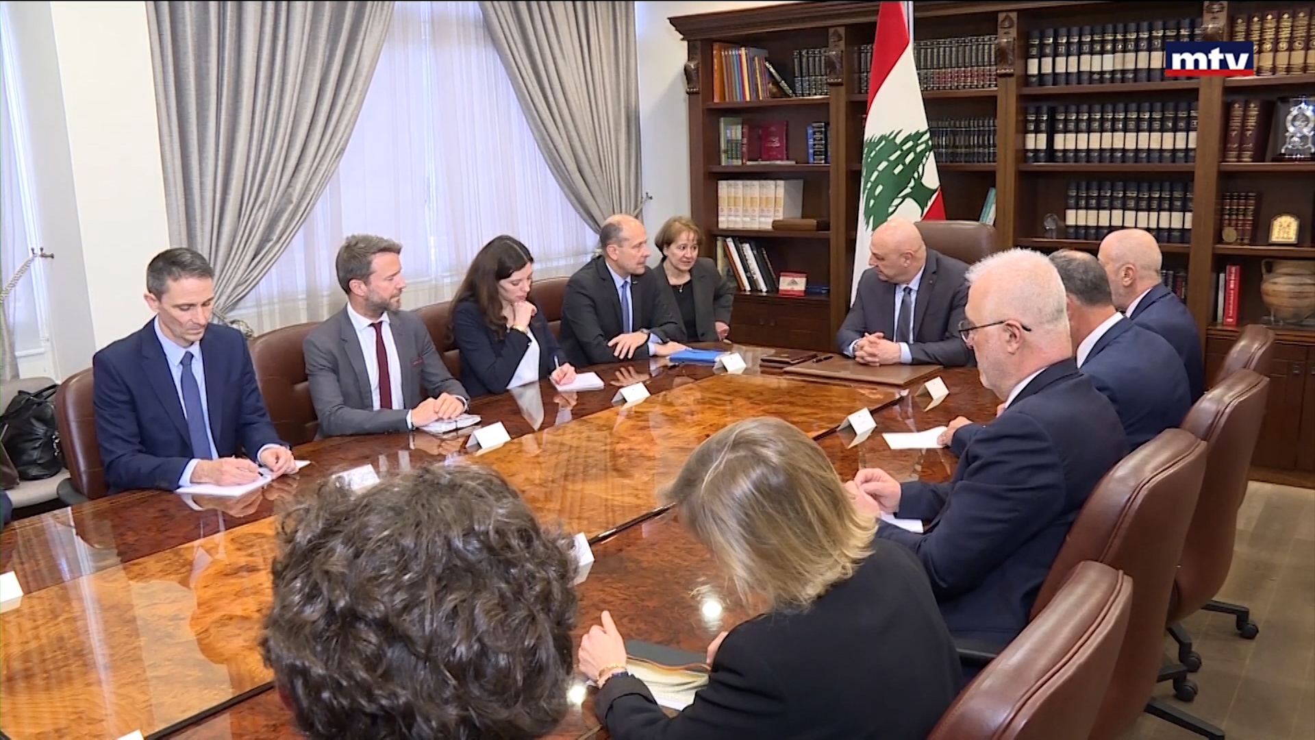 بعبدا والمفاوضات