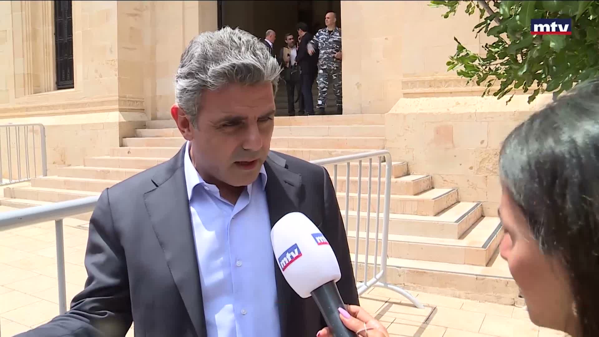 النواب والمفاوضات