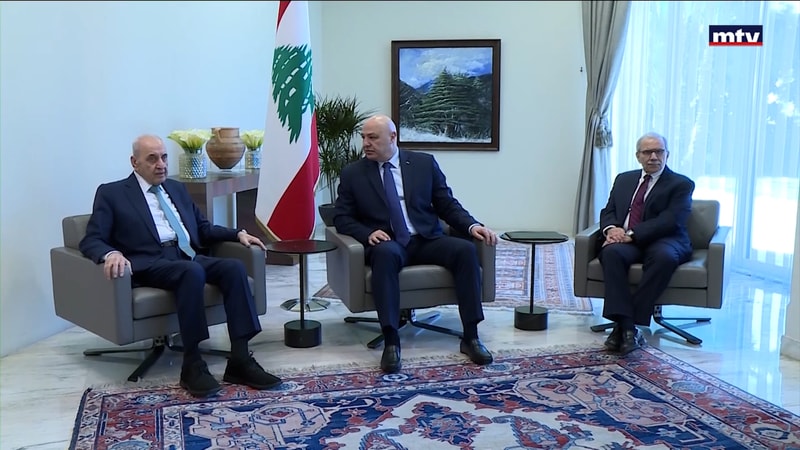 النشرة الكاملة
