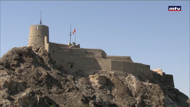 النشرة الكاملة