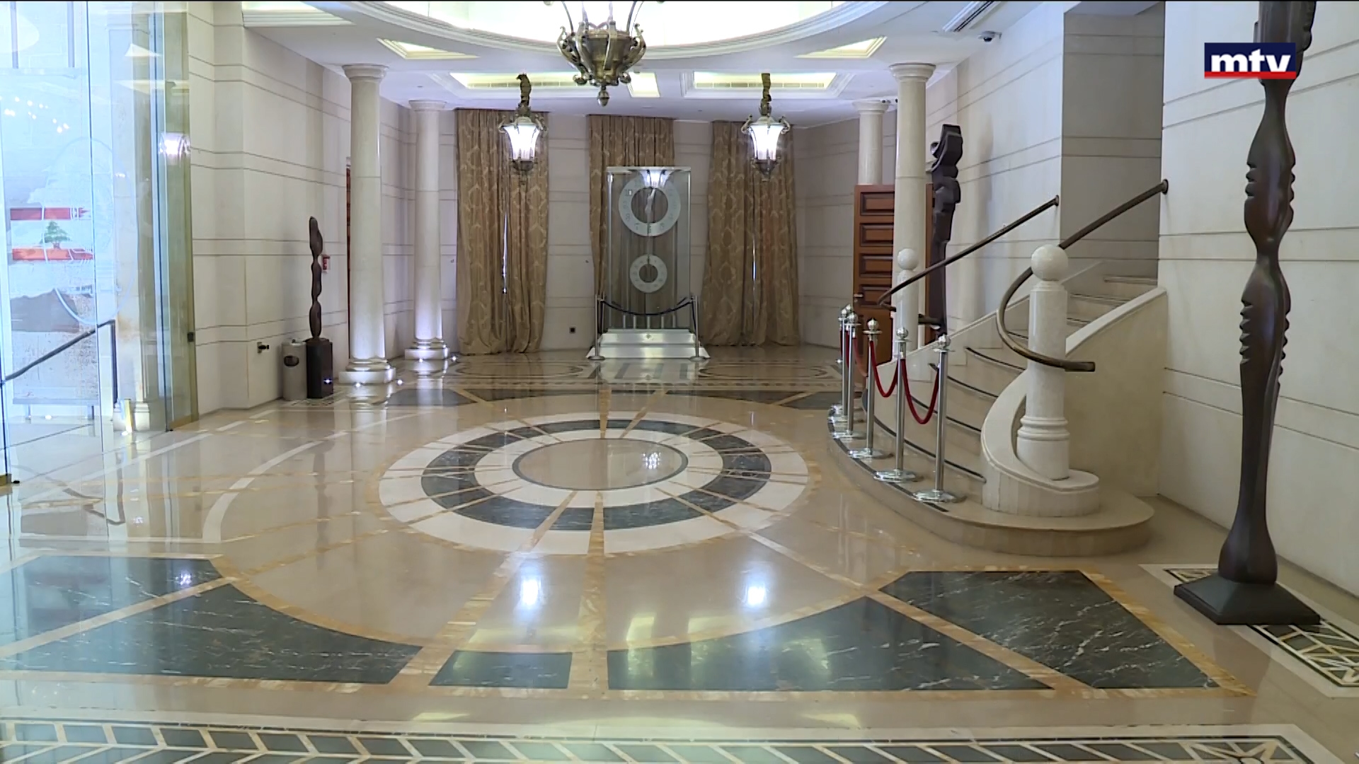 راتب النائب إلى الواجهة