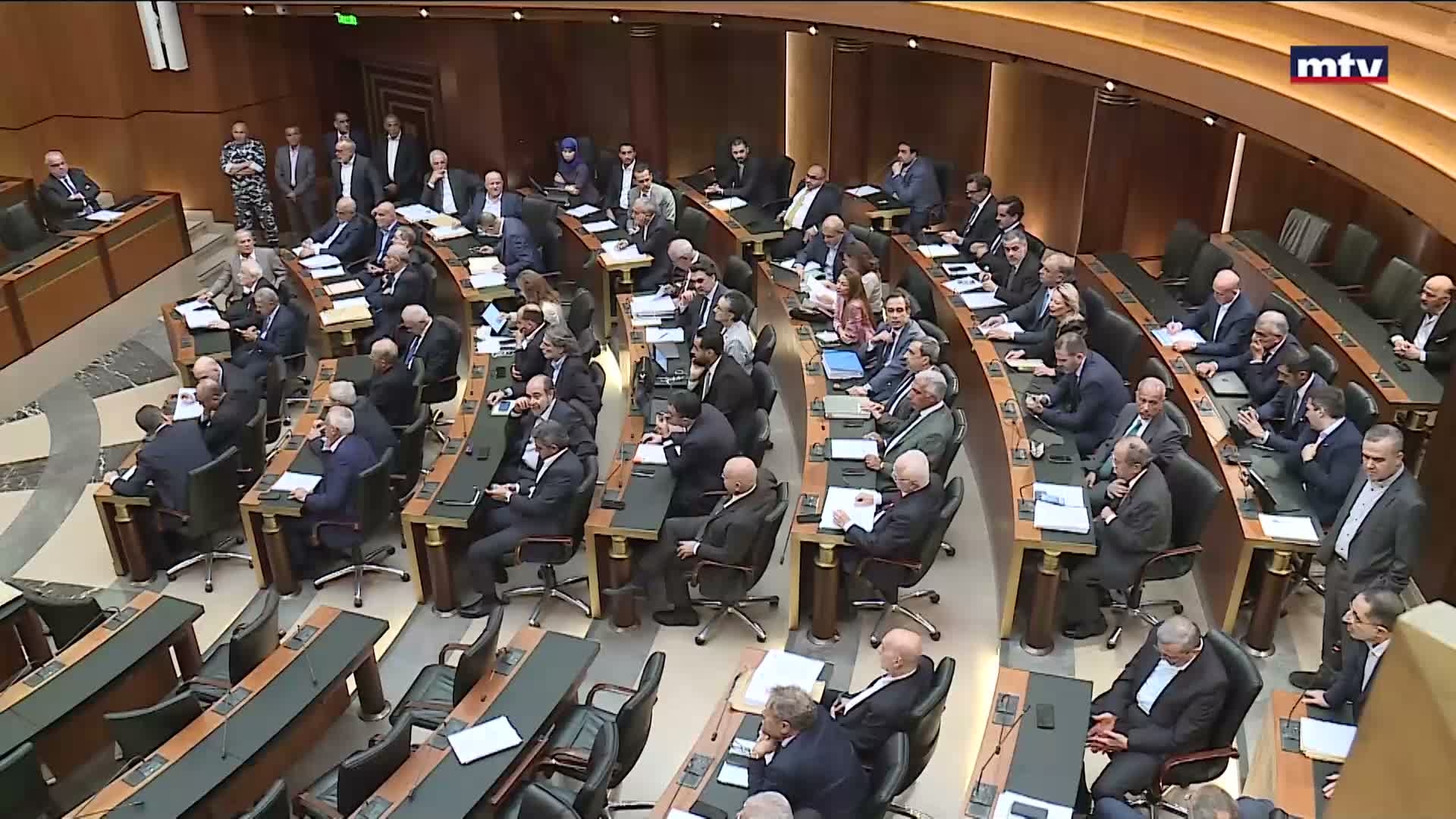 المعركة تنتقل دستوريًا