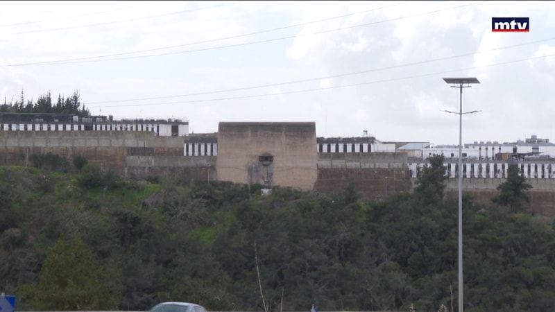 النشرة الكاملة