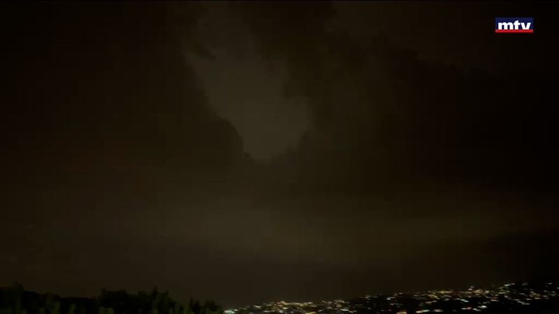 النشرة الكاملة